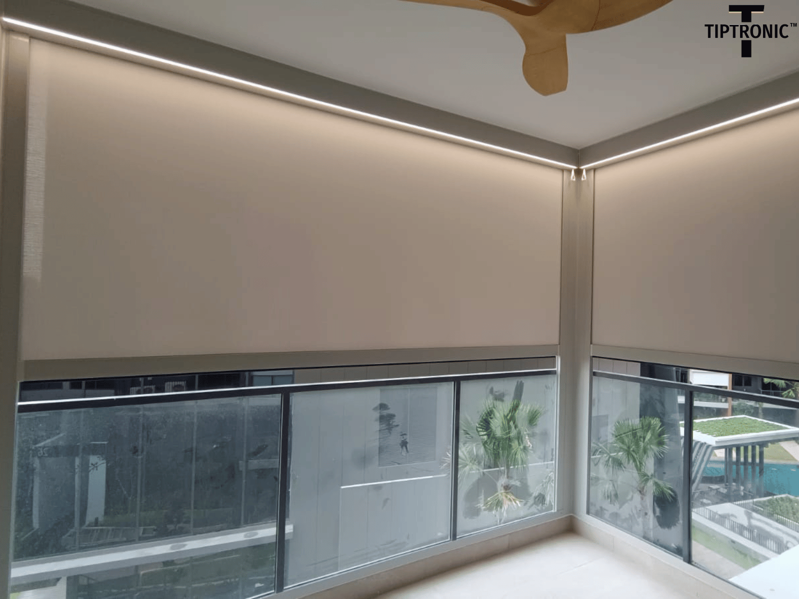 SmartZip Tiptronic automated Zip Blind system detail